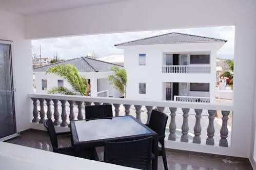Palm Crest Apartment Jan Thiel Bagian luar foto